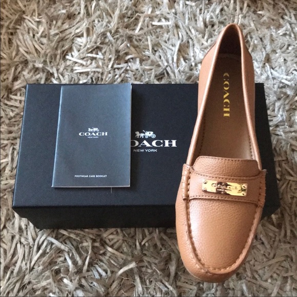 Coach Shoes - Coach tan leather shoes Moccasins Sz 9